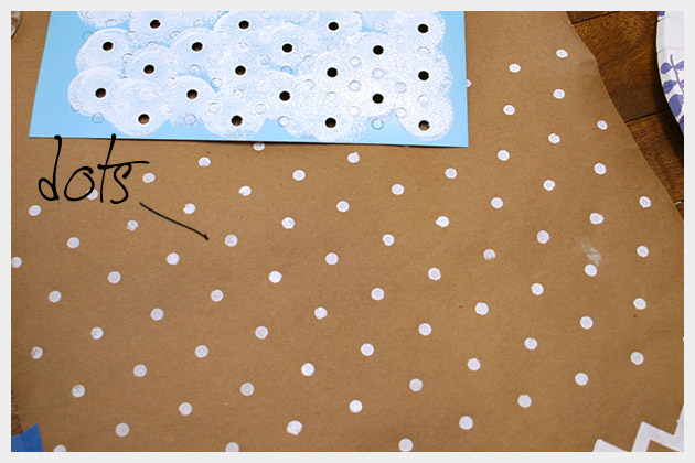 Holiday Gift Wrap DIY Dots