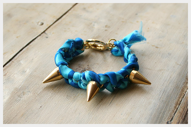 Spike Bracelet DIY Photo