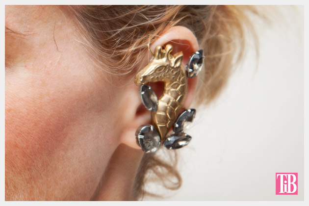 DIY Ear Cuff Close Up Giraffe