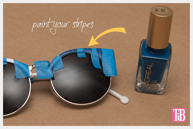 DIY Blue and White Striped Sunglasses Painting