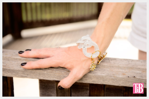 Large Plastic Chain Bracelet DIY Photo 1