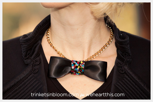 DIY Rhinestone Bow Necklace Photo