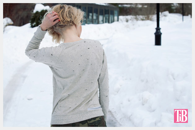 Distressed Sweatshirt DIY with Zipper Hem Photo Back