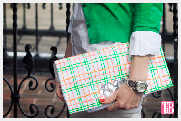 Neon Tote DIY Photo Clutch