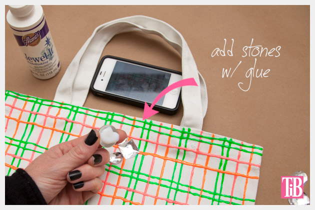 Versatile Neon Tote DIY Gluing Stones