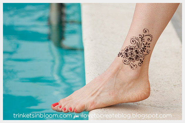 Body Art Glitter Tattoos Photo 1