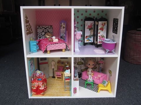 DIY Modern Bookshelf Dollhouse