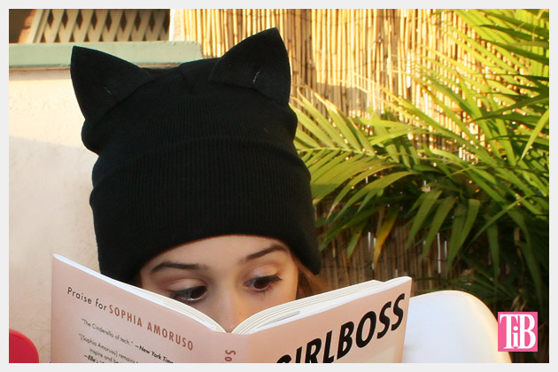 DIY Cat Beanie Photo reading