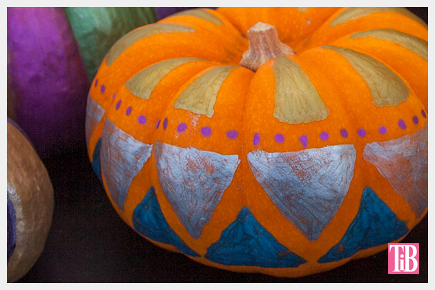 Painted Pumpkins using Bic Mark-it Markers side detail