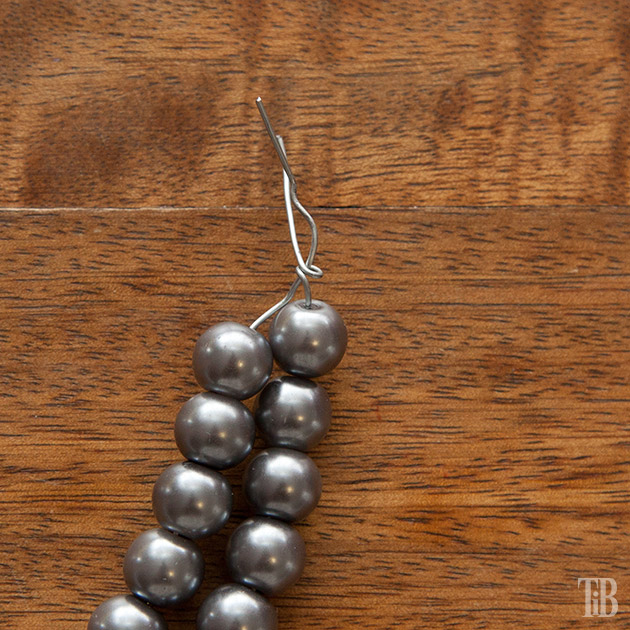Stella McCartney Inspired DIY Wired Pearl Necklace twist wire ends