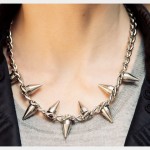 Spike Chain Necklace DIY Close Up