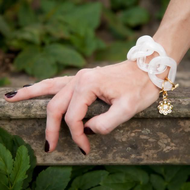 Large Plastic Chain Bracelet DIY