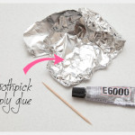 Stud and Rhinestone Earrings DIY Preparing the Glue