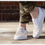 Stenciled DIY Sneakers Photo 3