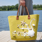 Beach Tote With Shells DIY