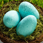 Crackle Finish Easter Eggs by Cathie and Steve