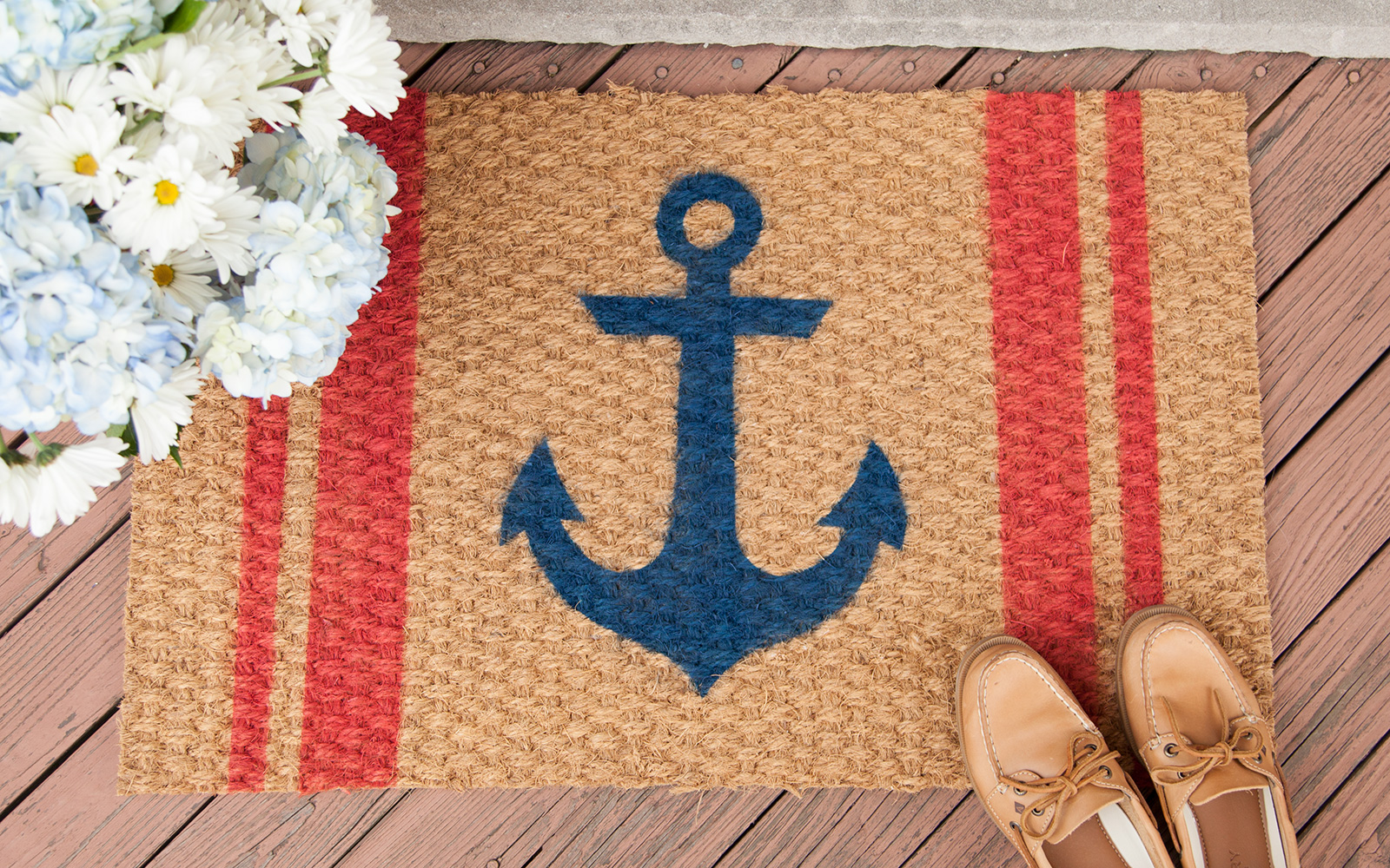 DIY Welcome Mat using ColorShot Outdoor Fabric Spray