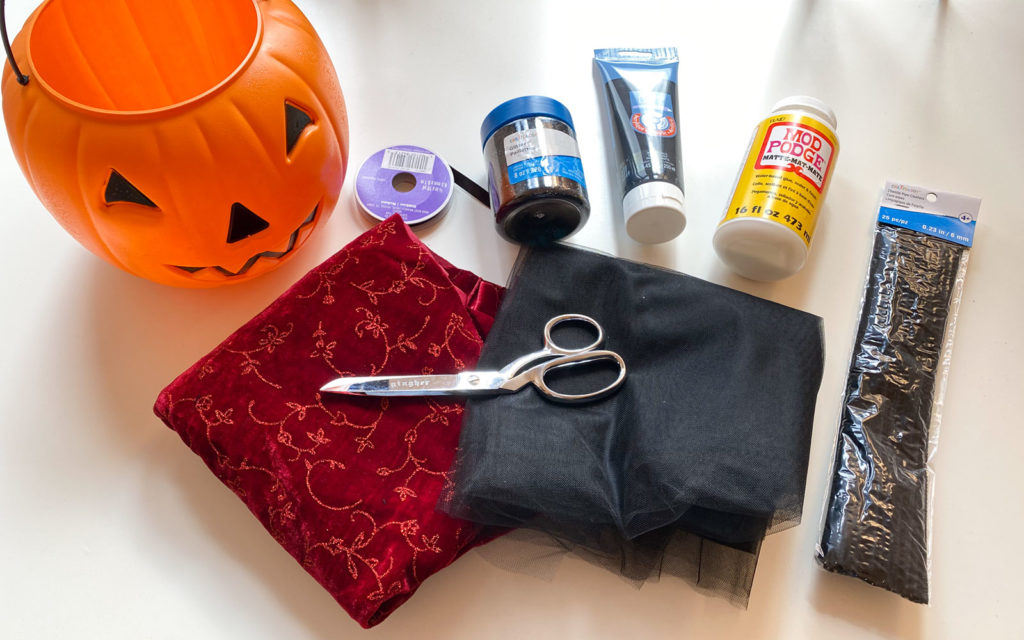 Basic supplies you need to make your DIY Pumpkin Pail